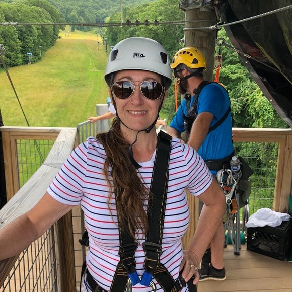 STARKKISS here… like this listing to be notified when I go live 🖤⭐️🖤 - Picture 13 of 15